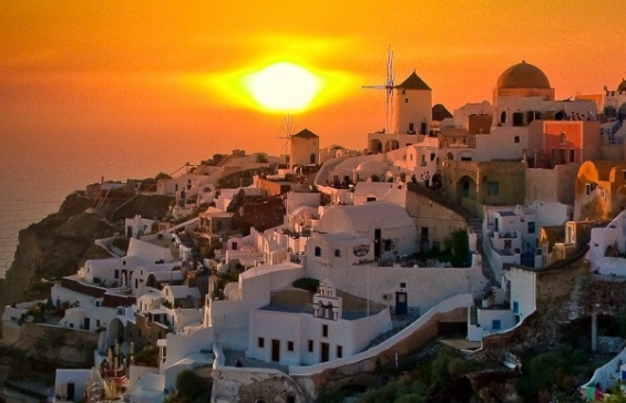 SANTORINI