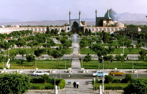 TEHRAN – SHIRAZ – ESFAHAN